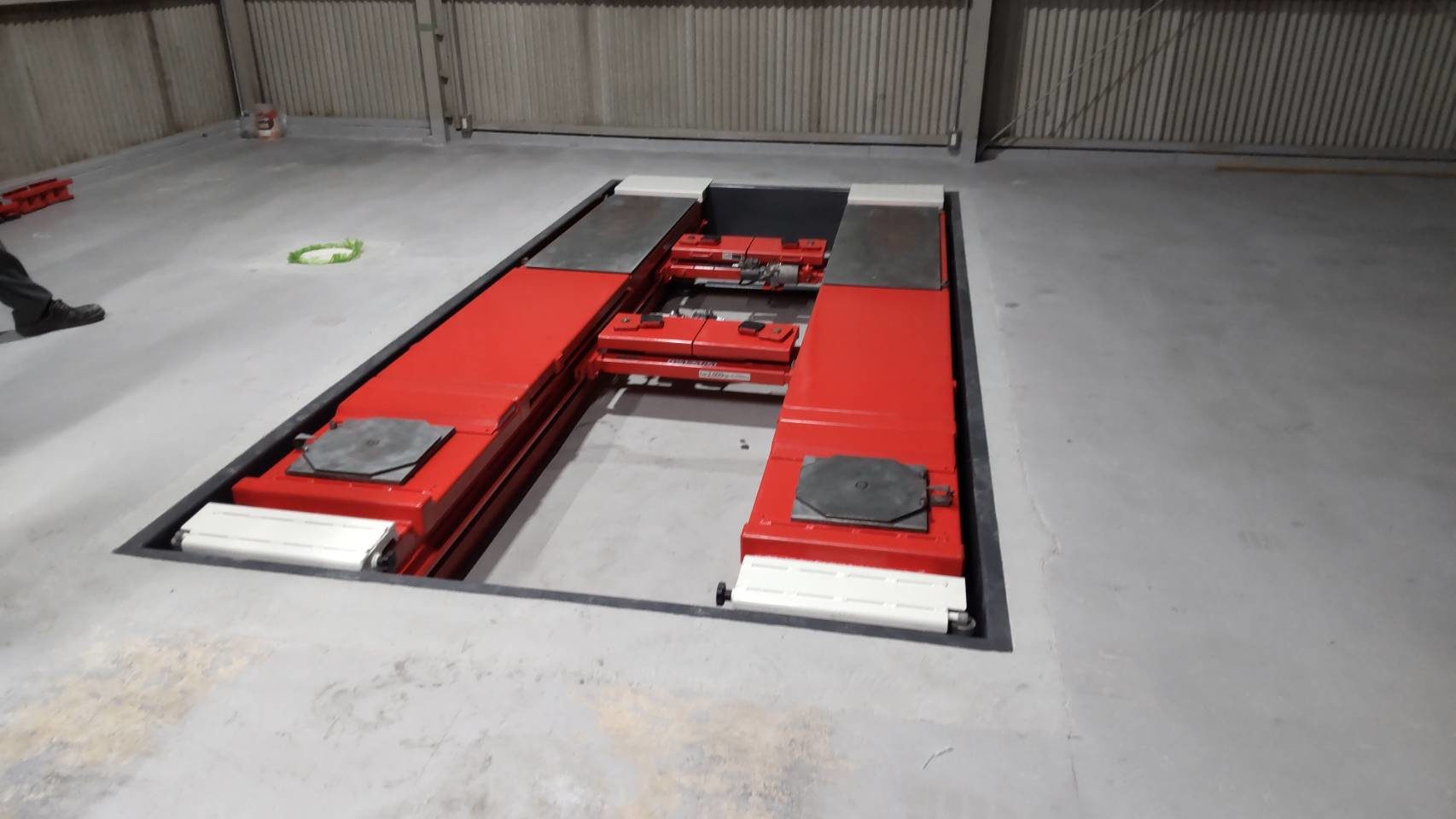 中古ビシャモンリフト